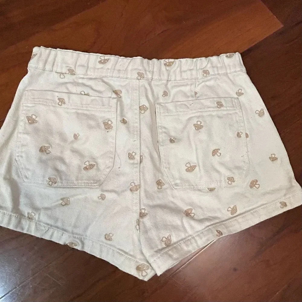 PacSun large cream and tan mushroom print shorts‎